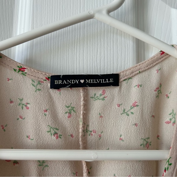 Brandy Melville Robbie Wrap dress - Picture 6 of 8